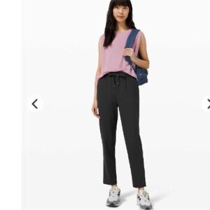 Lululemon 2020 Keep Moving Pant Black Size 4